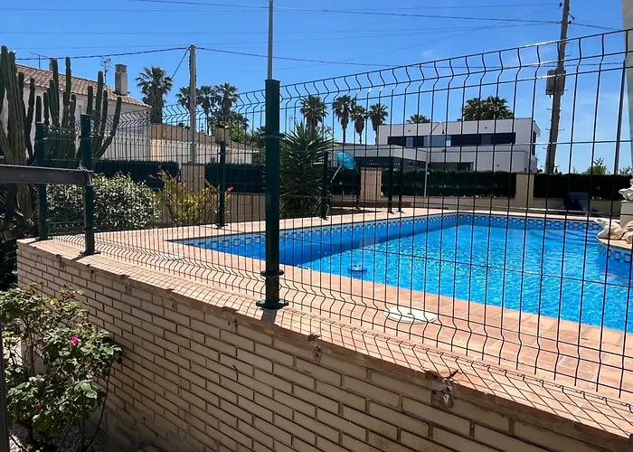River Dreams Bed & Breakfast Deltebre