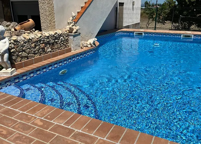 Bed & Breakfast River Dreams 3*